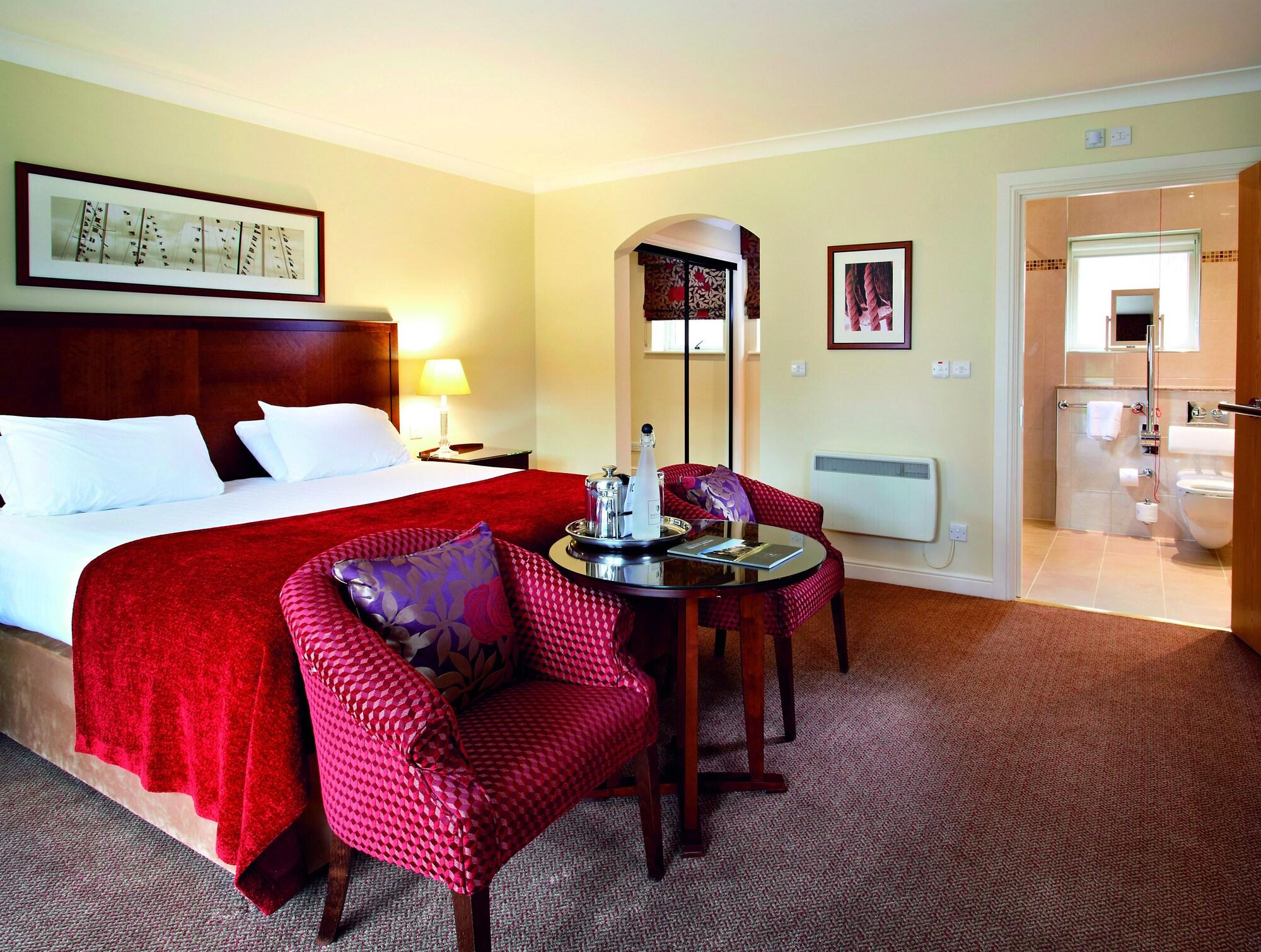 Hotel Macdonald Elmers Court 4*