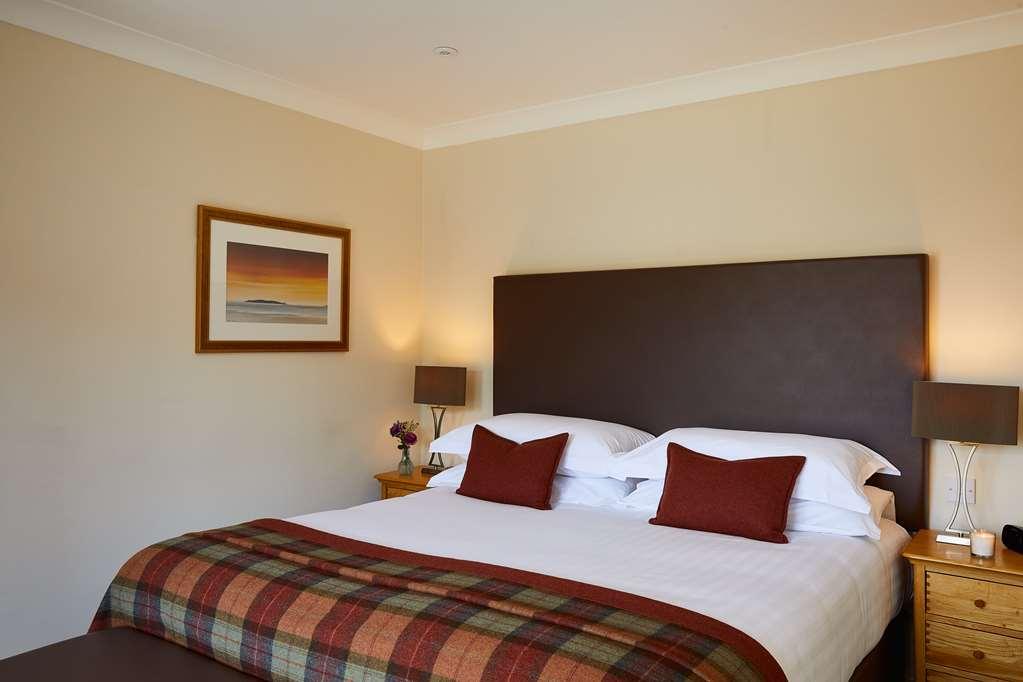 Hotel Macdonald Elmers Court 4*