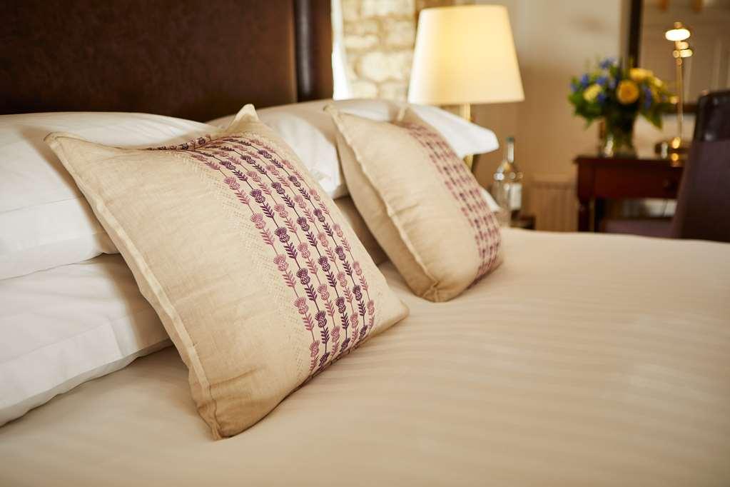 Macdonald Elmers Court Y 4*